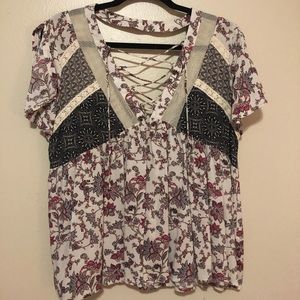 Gimmicks Floral Top